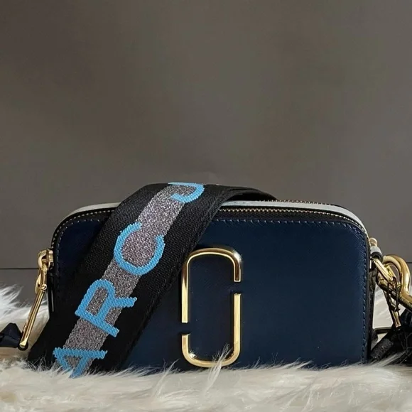 M0014146 - Marc Jacobs The Snapshot - Picture 1 of 16